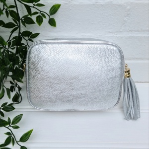Tassel Zip Leather Bag - Silver